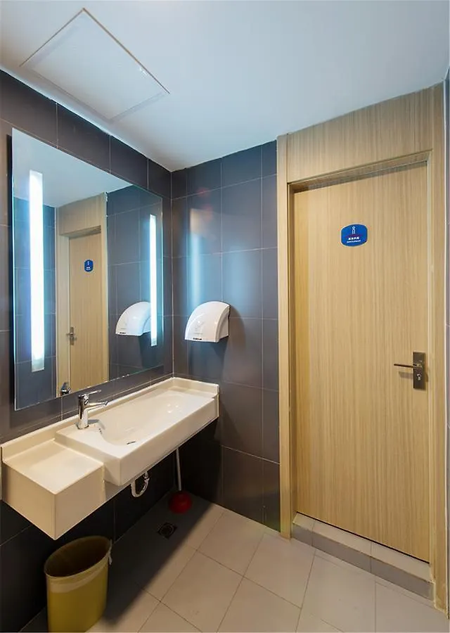 Hanting Hotel Zhengzhou East Haihang Road